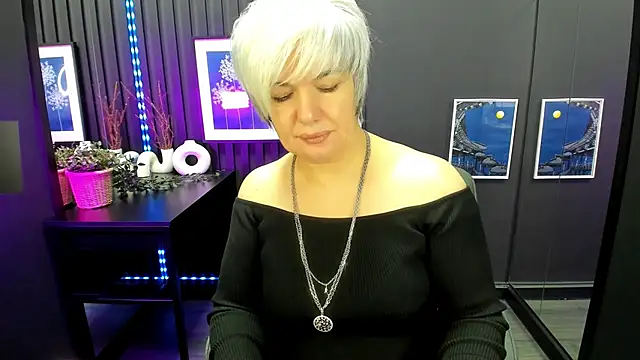 CarmenSoft online show from 11/28/25, 08:31