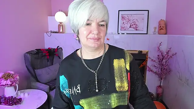 CarmenSoft online show from 11/02/25, 09:09