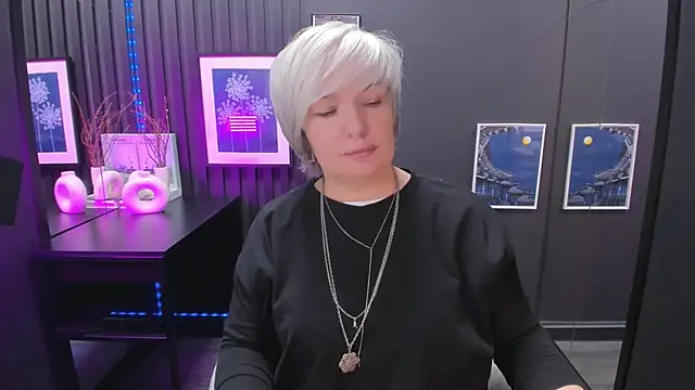 CarmenSoft online show from 05/11/26, 08:50