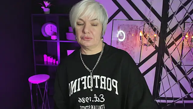 CarmenSoft online show from 11/10/25, 08:36