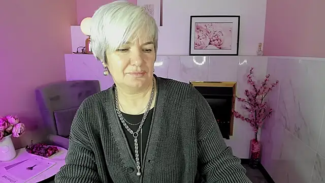 CarmenSoft online show from 09/26/25, 08:49
