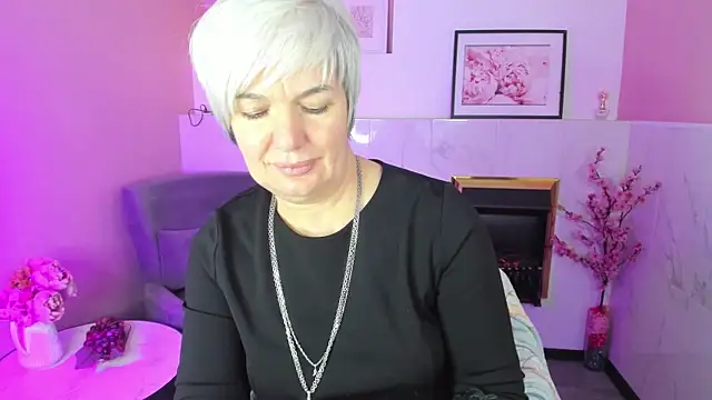 CarmenSoft online show from 10/18/25, 08:55