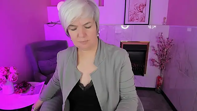 CarmenSoft online show from 04/04/26, 09:05