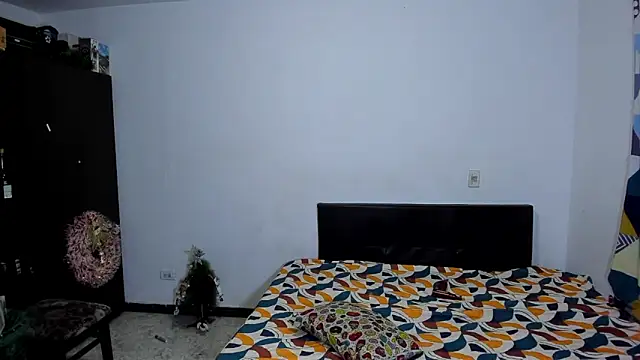 ares sexxx online show from 01/07/26, 12:15