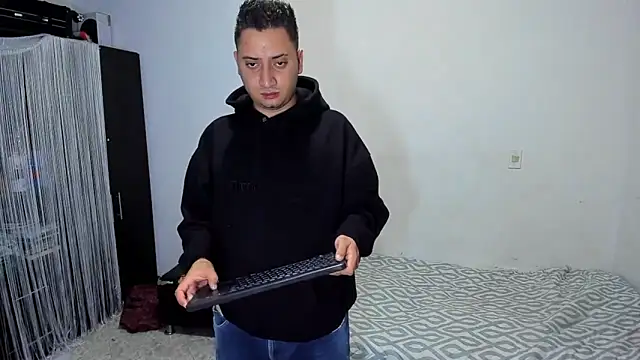 ares sexxx online show from 05/09/26, 03:54
