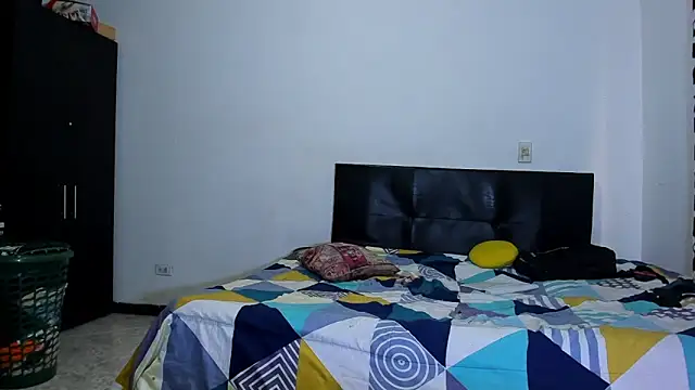 ares sexxx online show from 02/09/26, 03:10