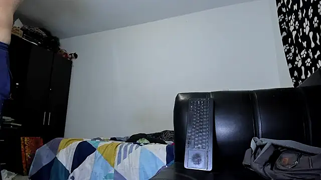 ares sexxx online show from 10/21/25, 12:37