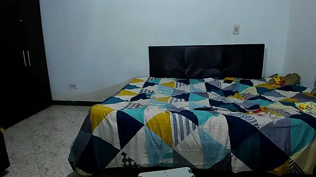 ares sexxx online show from 03/26/26, 05:39