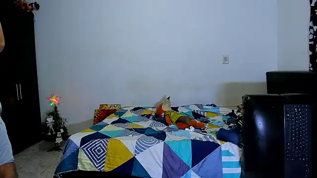 ares sexxx online show from 11/19/25, 08:31