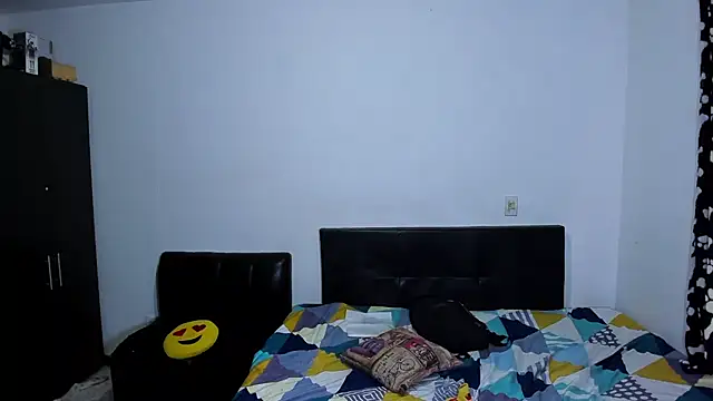 ares sexxx online show from 02/04/26, 12:11