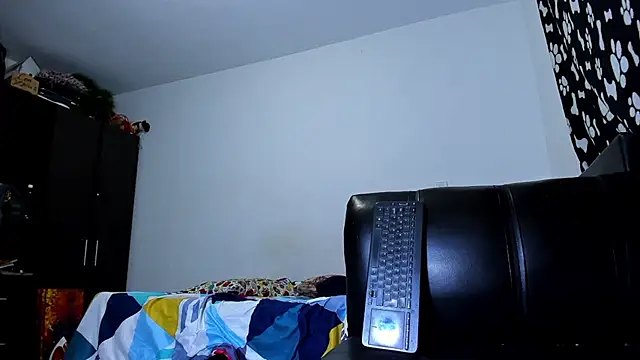 ares sexxx online show from 11/06/25, 02:15