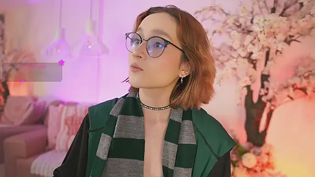 DalahiaRush online show from 11/11/25, 06:36