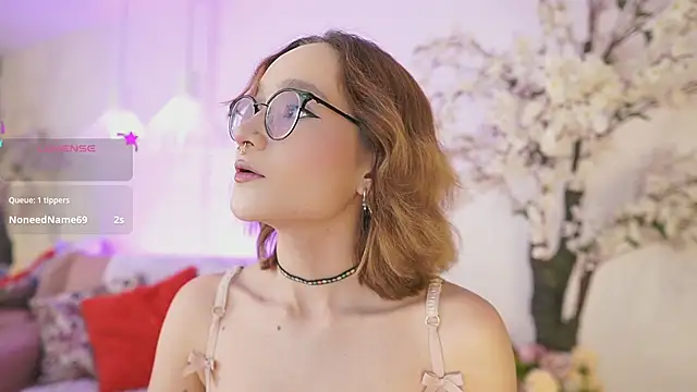 DalahiaRush online show from 12/04/25, 07:02