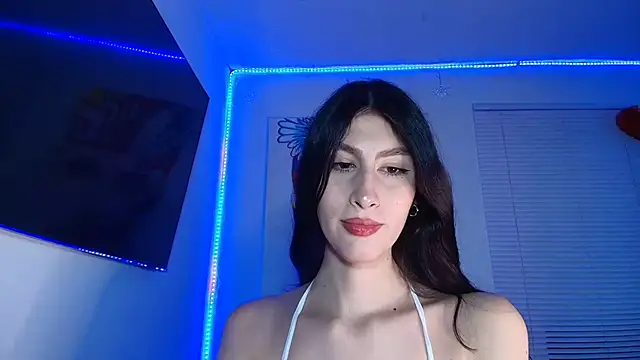 Snapshot of valeria_gonzales_ chatting on 10/14/25, 11:58 valeria gonzales online show from 10/14/25, 11:58