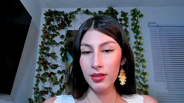 Snapshot of valeria_gonzales_ chatting on 02/27/25, 01:41 valeria gonzales online show from 02/27/25, 01:41