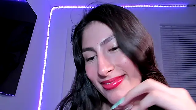 Snapshot of valeria_gonzales_ chatting on 03/15/25, 06:36 valeria gonzales online show from 03/15/25, 06:36