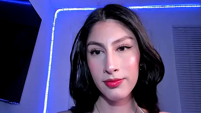 Snapshot of valeria_gonzales_ chatting on 03/23/25, 12:04 valeria gonzales online show from 03/23/25, 12:04