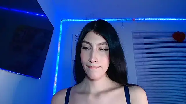 valeria gonzales  online show from 10/26/25, 10:43