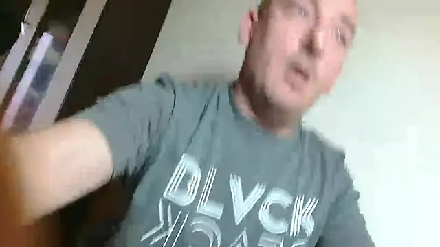 Johan   Barker online show from 12/05/25, 10:58