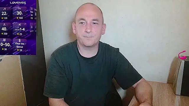 Snapshot of Johan___Barker chatting on 06/15/26, 11:43 Johan Barker online show from 06/15/26, 11:43