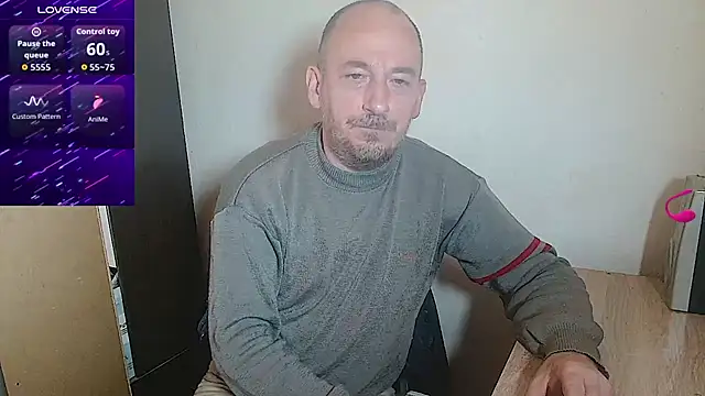 Snapshot of Johan___Barker chatting on 07/13/26, 10:58 Johan Barker online show from 07/13/26, 10:58