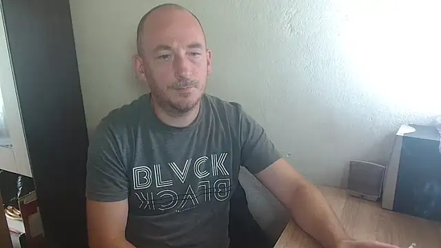 Johan   Barker online show from 09/30/25, 10:43