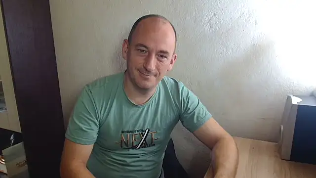 Johan   Barker online show from 10/07/25, 10:49