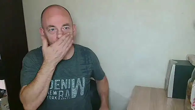 Johan   Barker online show from 12/16/25, 11:03