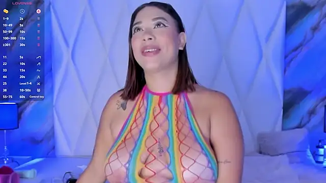 Snapshot of DanniaMonroee chatting on 05/20/26, 12:13 DanniaMonroee online show from 05/20/26, 12:13