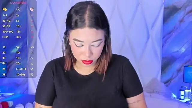 Snapshot of DanniaMonroee chatting on 05/21/26, 12:13 DanniaMonroee online show from 05/21/26, 12:13