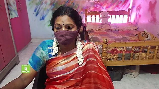 Snapshot of Novapol chatting on 09/24/25, 12:44 Novapol online show from 09/24/25, 12:44