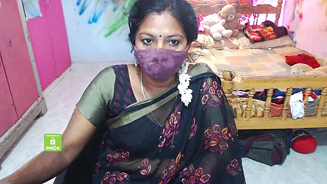 Snapshot of Novapol chatting on 11/21/25, 05:45 Novapol online show from 11/21/25, 05:45