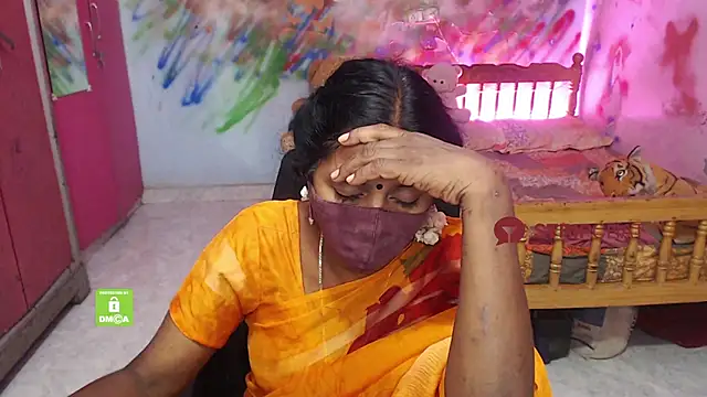 Snapshot of Novapol chatting on 09/25/25, 05:08 Novapol online show from 09/25/25, 05:08