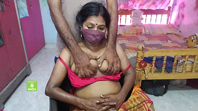 Snapshot of Novapol chatting on 10/05/25, 02:46 Novapol online show from 10/05/25, 02:46