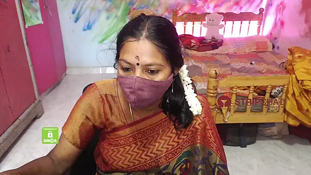 Snapshot of Novapol chatting on 10/02/25, 05:33 Novapol online show from 10/02/25, 05:33