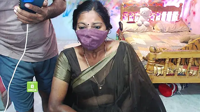 Snapshot of Novapol chatting on 11/07/25, 05:34 Novapol online show from 11/07/25, 05:34