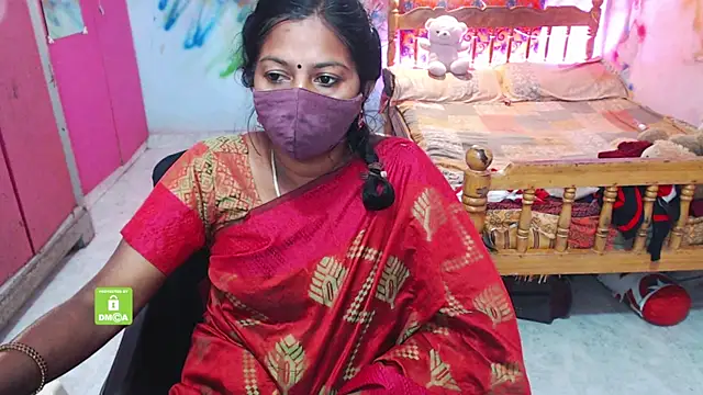 Snapshot of Novapol chatting on 11/26/25, 01:22 Novapol online show from 11/26/25, 01:22