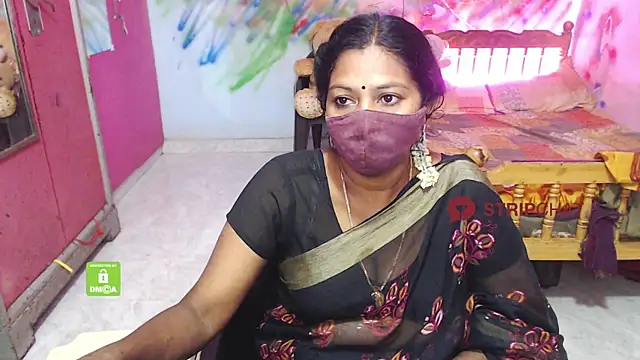 Snapshot of Novapol chatting on 09/16/25, 05:47 Novapol online show from 09/16/25, 05:47