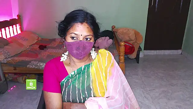 Snapshot of Novapol chatting on 12/16/25, 05:50 Novapol online show from 12/16/25, 05:50