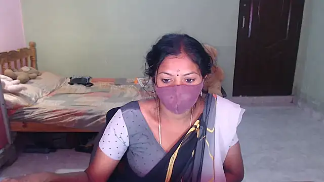 Snapshot of Novapol chatting on 06/18/26, 02:00 Novapol online show from 06/18/26, 02:00