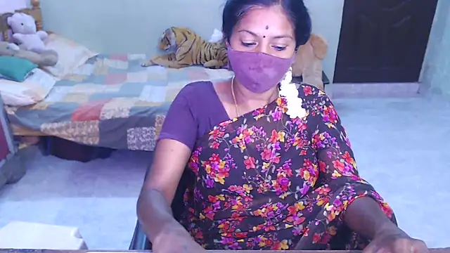Snapshot of Novapol chatting on 07/01/26, 05:13 Novapol online show from 07/01/26, 05:13