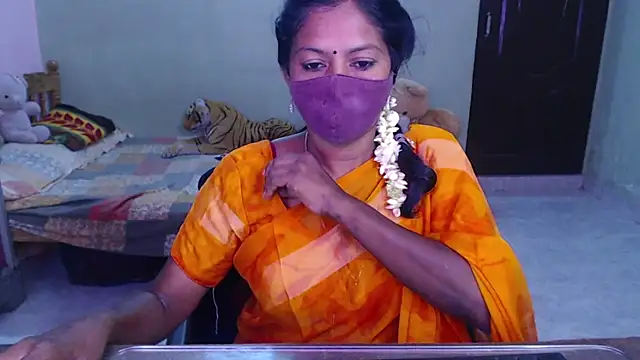 Snapshot of Novapol chatting on 07/08/26, 01:56 Novapol online show from 07/08/26, 01:56