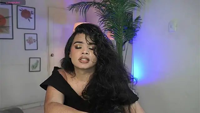 artechloe online show from 11/12/25, 02:15