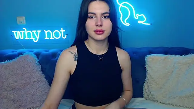 Snapshot of ViollinaLove chatting on 03/21/25, 05:43 ViollinaLove online show from 03/21/25, 05:43