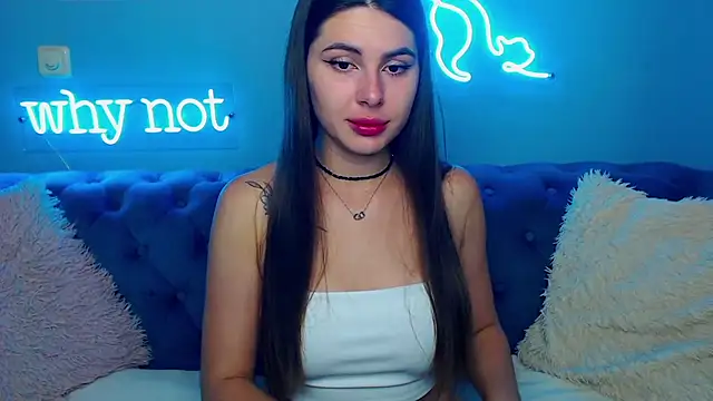 Snapshot of ViollinaLove chatting on 09/26/25, 04:52 ViollinaLove online show from 09/26/25, 04:52