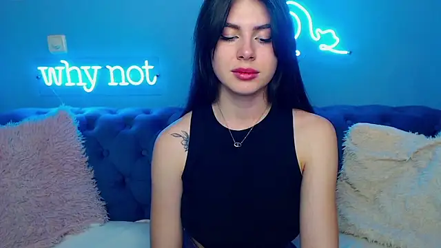 Snapshot of ViollinaLove chatting on 02/24/25, 11:54 ViollinaLove online show from 02/24/25, 11:54