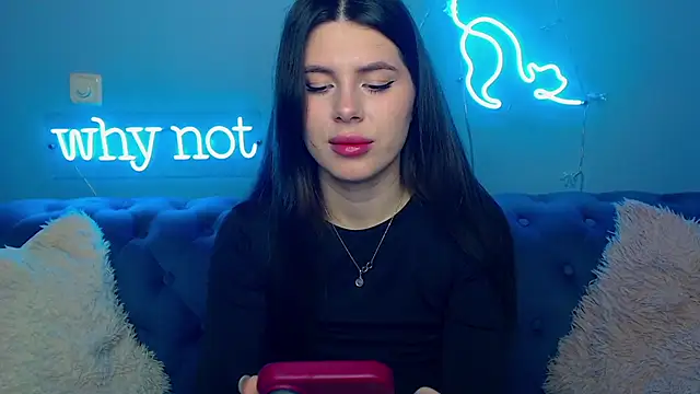 ViollinaLove online show from 04/12/26, 04:49