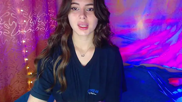 ViollinaLove online show from 10/28/25, 05:39