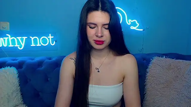 ViollinaLove online show from 03/29/26, 04:47