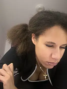 AaliyahHarris online show from 01/29/25, 06:17